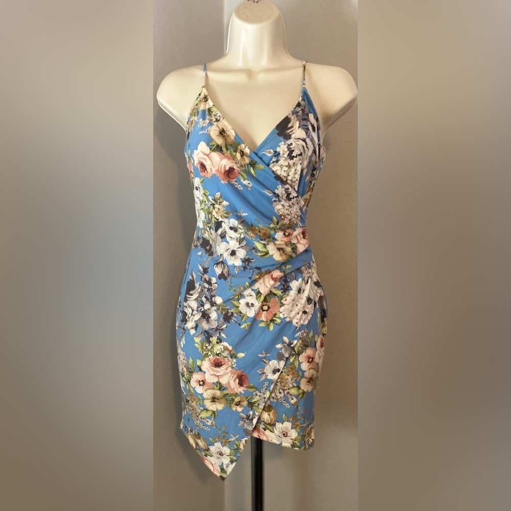 AKIRA Blue Pink White Floral Surplice Faux Wrap Dress S